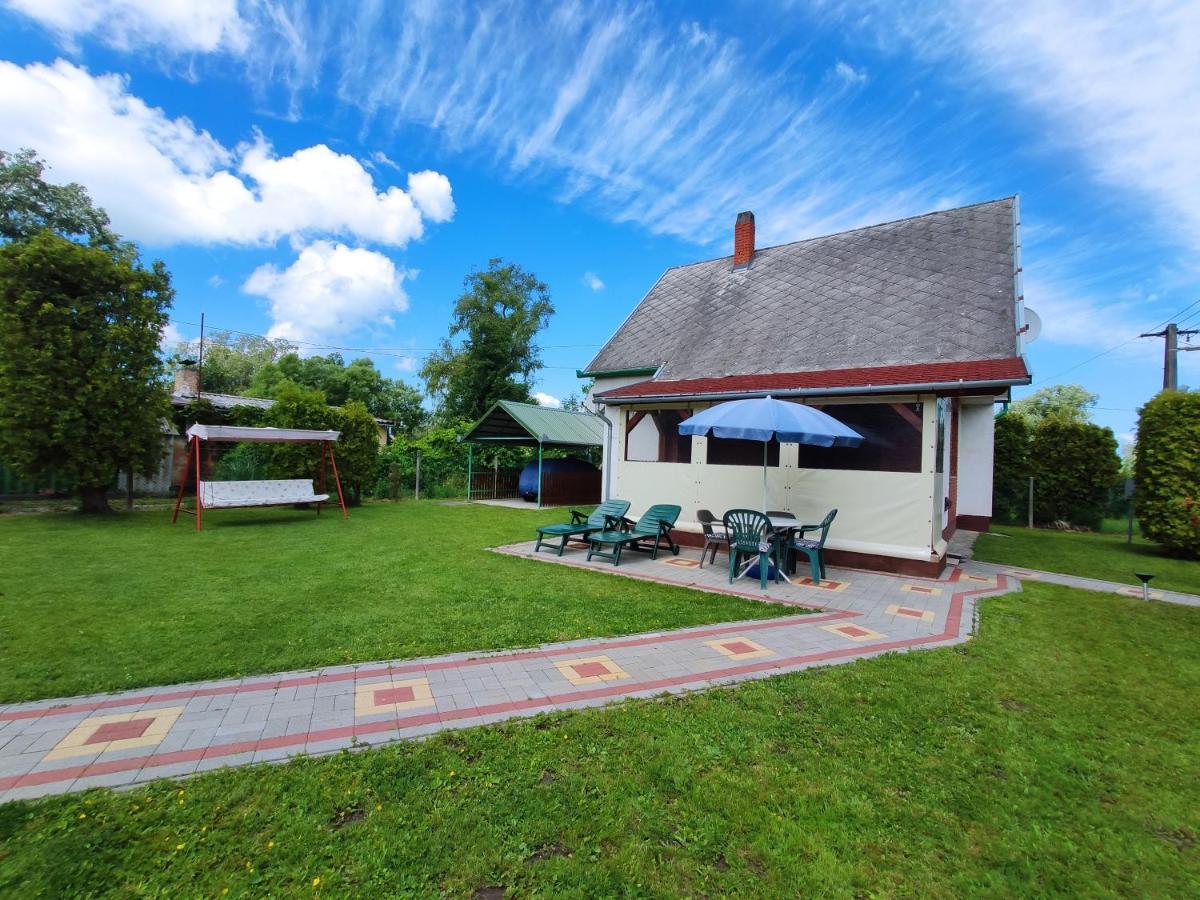 Vitorlas Haus Balatonkeresztúr Buitenkant foto